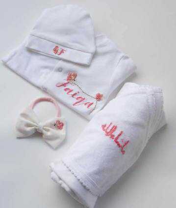 Custom embroidery clothe set